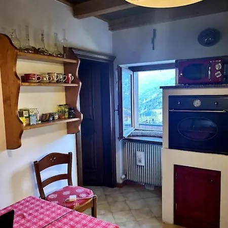 La Mansarda Di Laura A Lägenhet